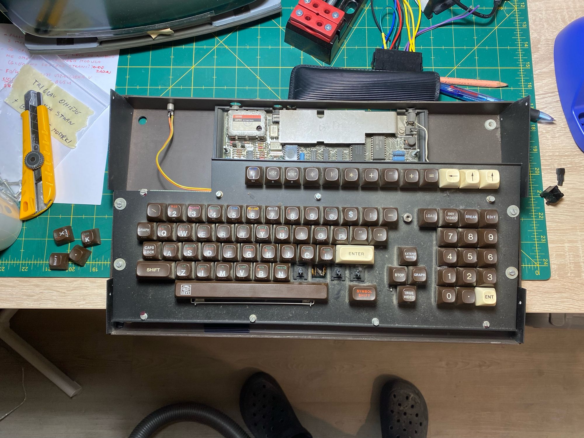 Restoring Ines, a ZX Spectrum Keyboard
